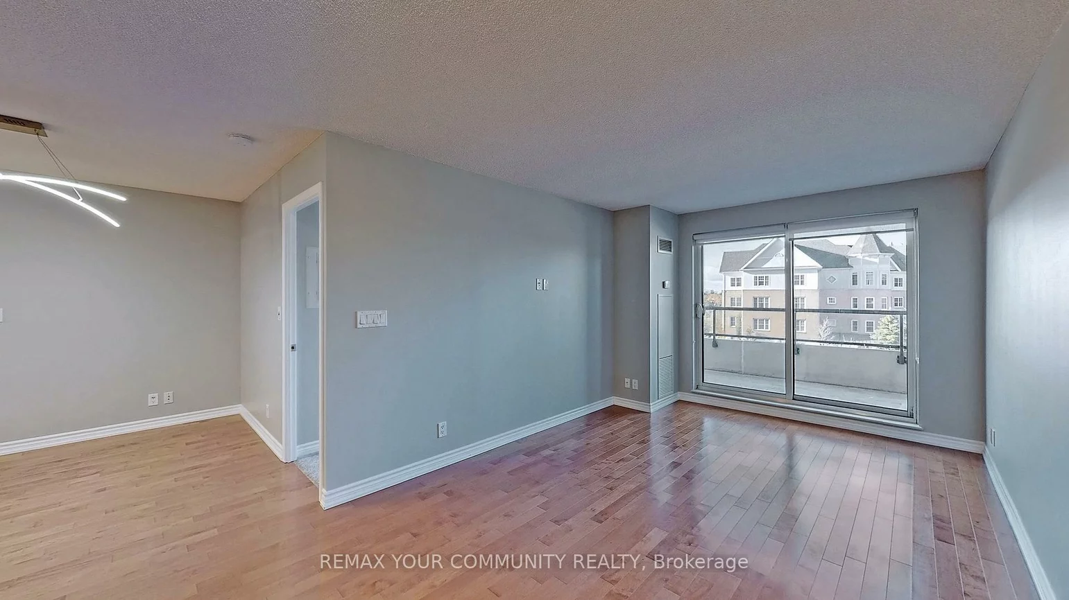 18, Harding, Harding, Richmond Hill