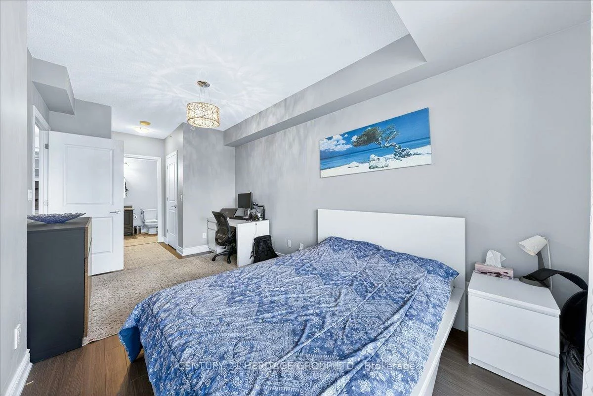 9088, Yonge, South Richvale, Richmond Hill