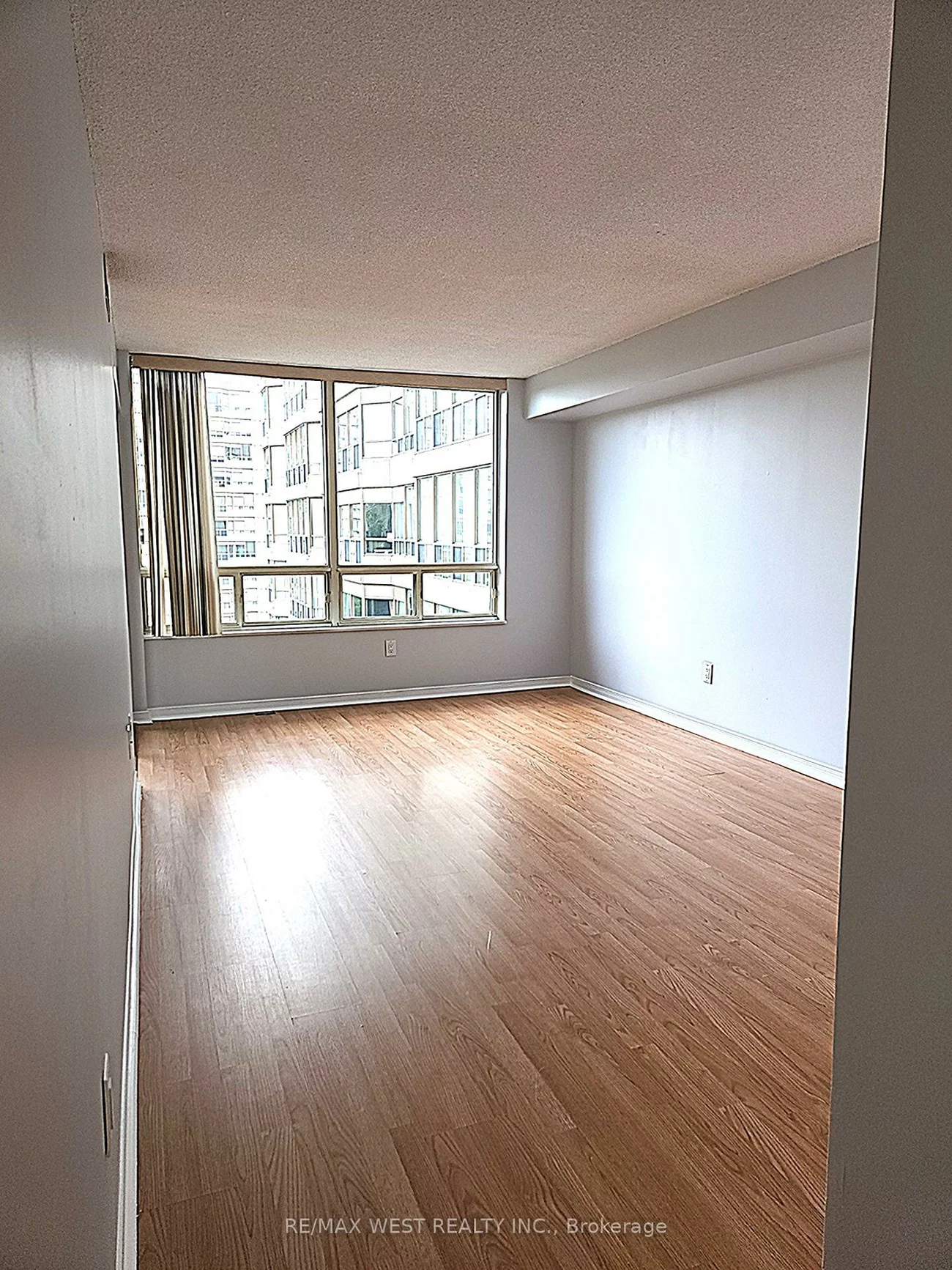 309, Major Mackenzie, Harding, Richmond Hill