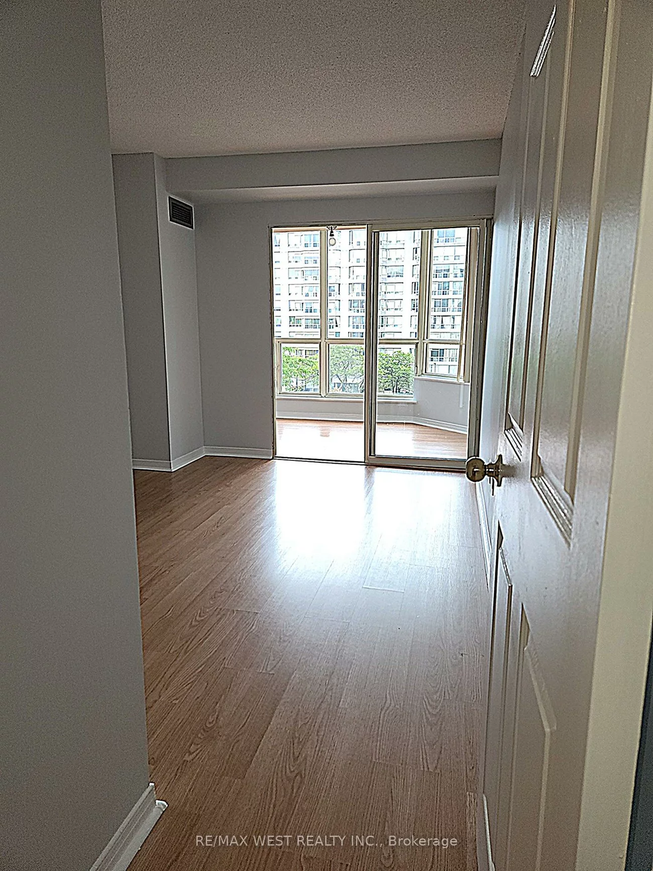 309, Major Mackenzie, Harding, Richmond Hill