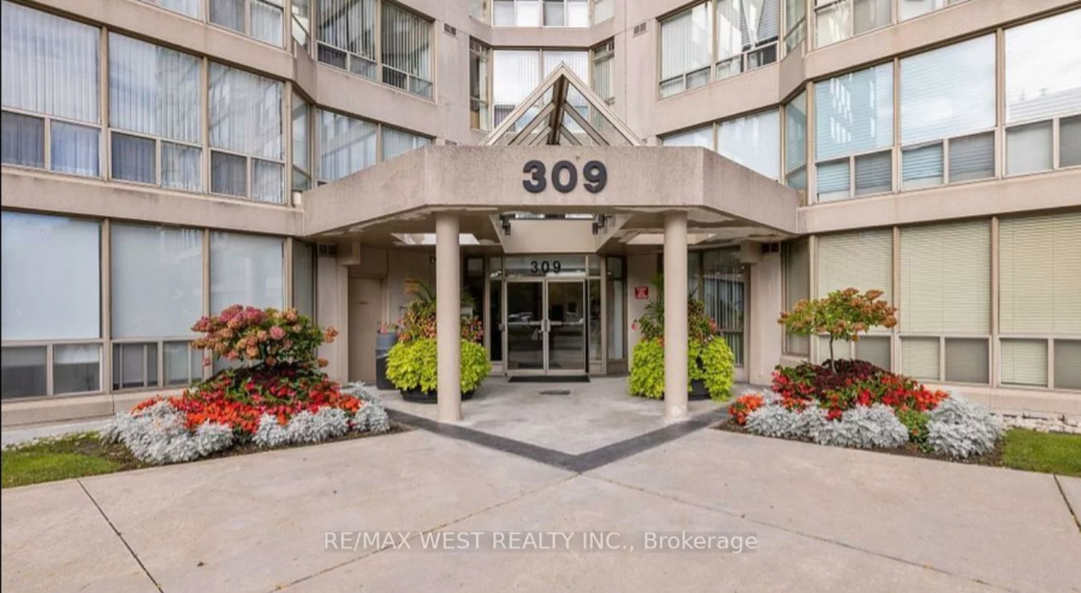 309, Major Mackenzie, Harding, Richmond Hill