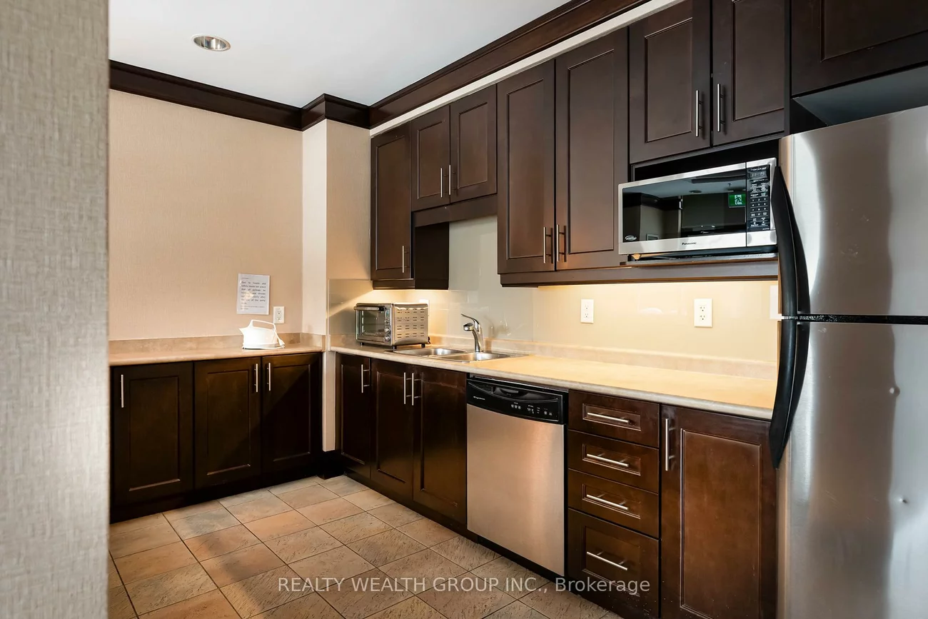 18, Harding, Harding, Richmond Hill