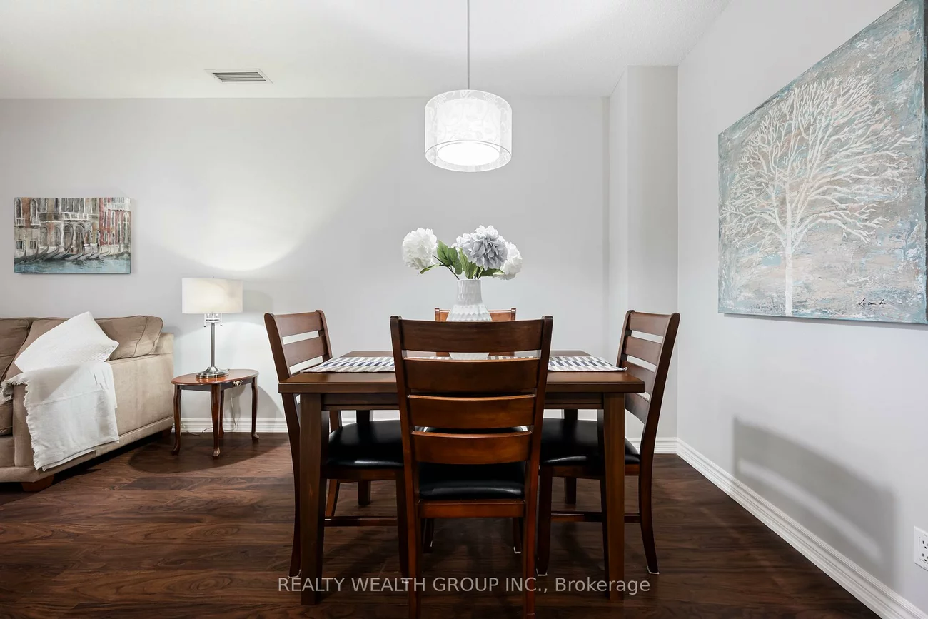 18, Harding, Harding, Richmond Hill