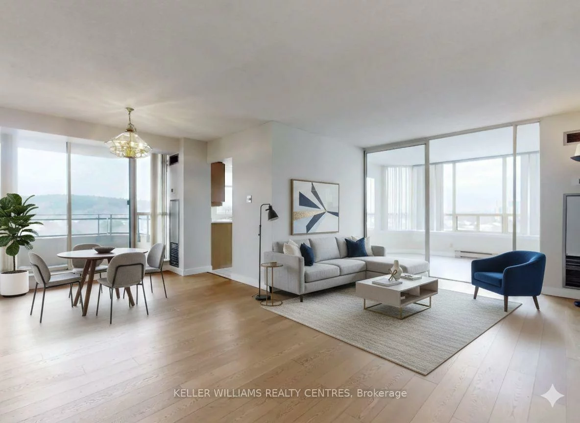 32, Clarissa, Harding, Richmond Hill