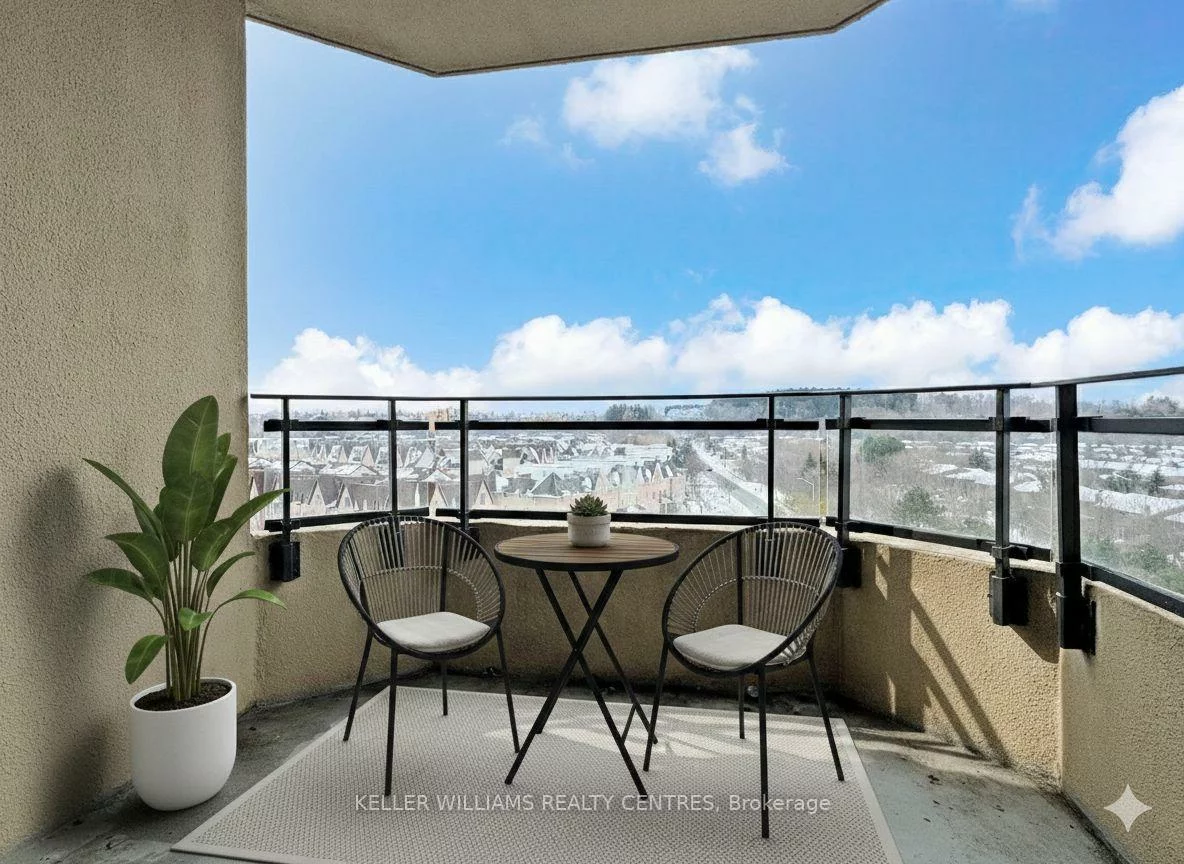 32, Clarissa, Harding, Richmond Hill