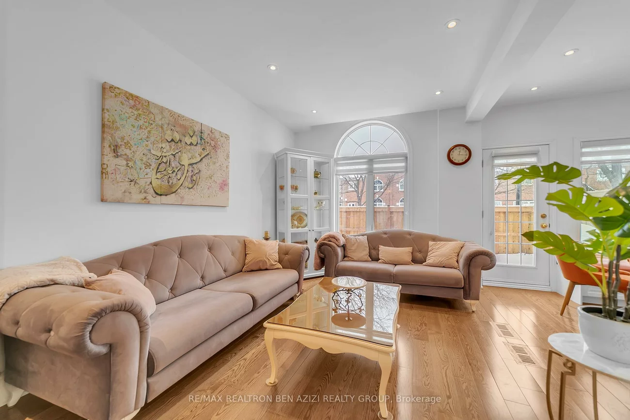 190, Harding, North Richvale, Richmond Hill