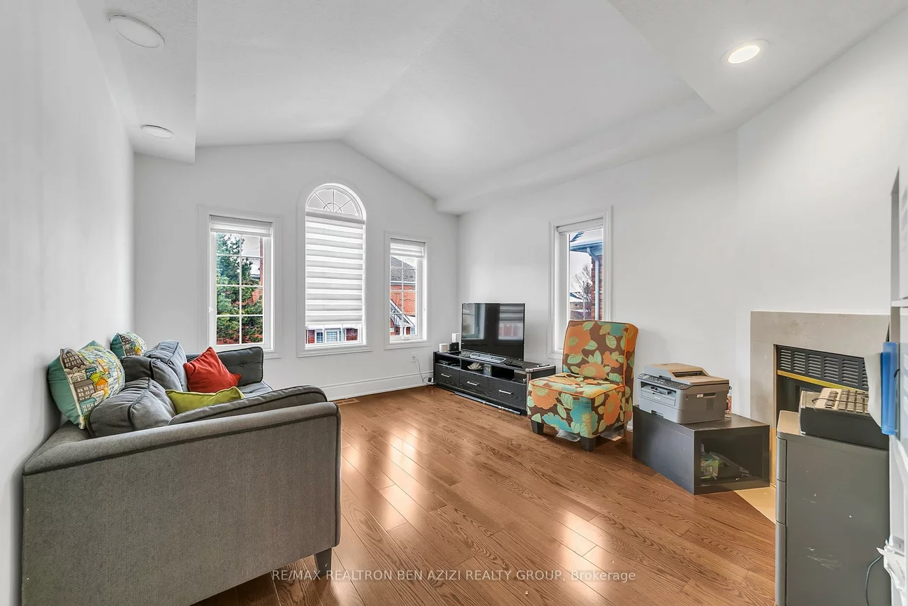 190, Harding, North Richvale, Richmond Hill