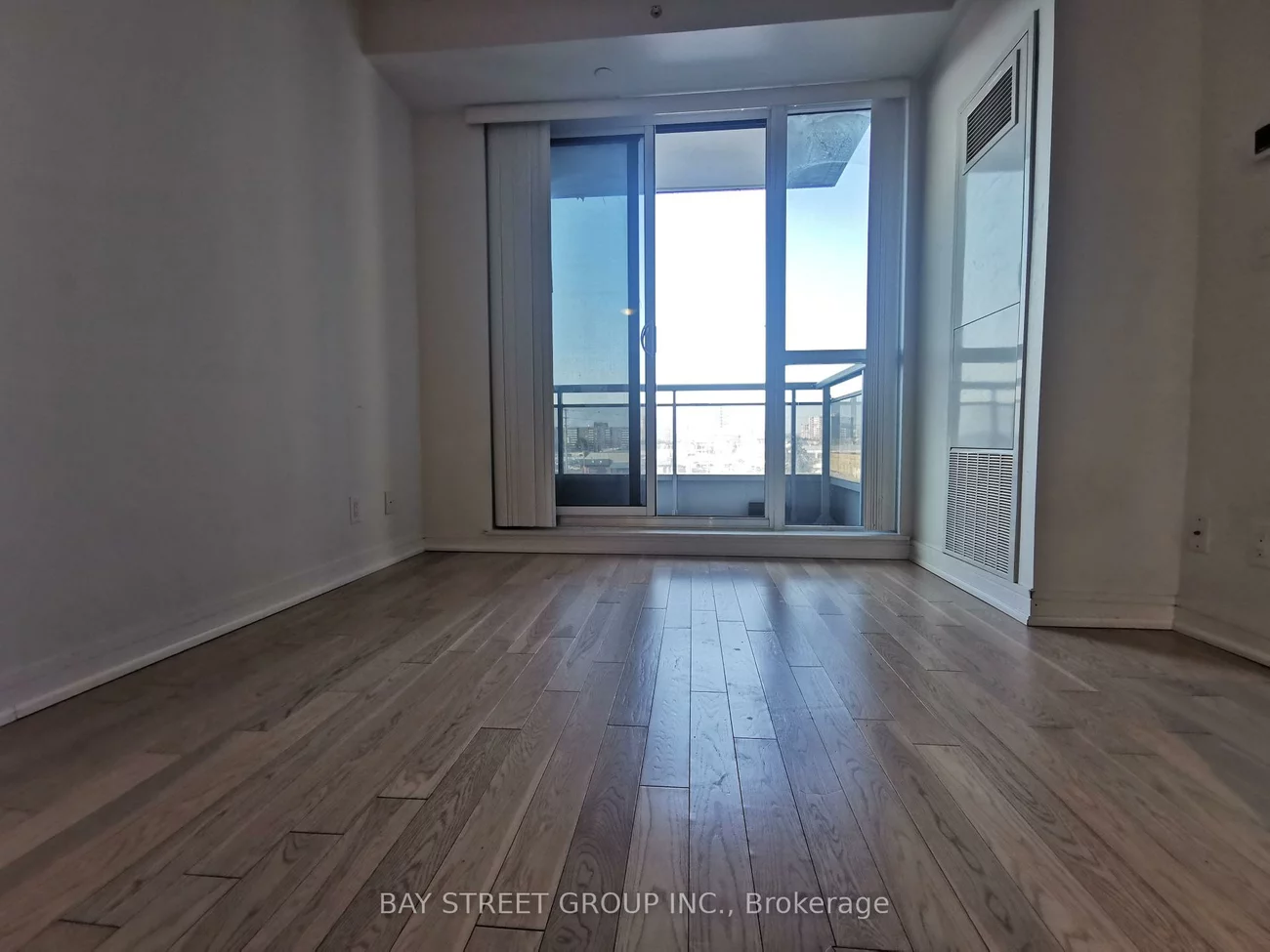 9205, Yonge, Langstaff, Richmond Hill