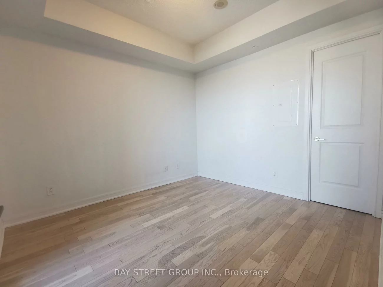 9205, Yonge, Langstaff, Richmond Hill