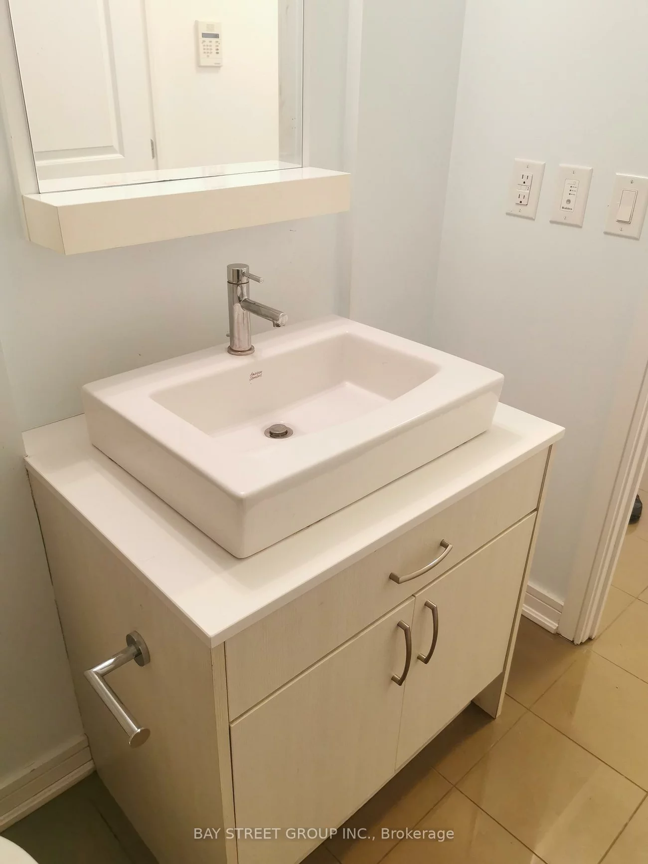 9205, Yonge, Langstaff, Richmond Hill