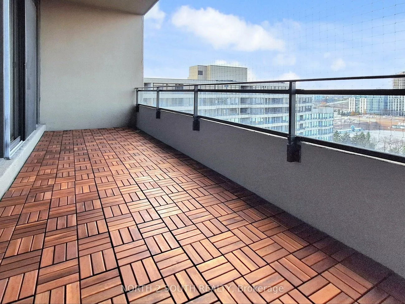 32, Clarissa, Harding, Richmond Hill