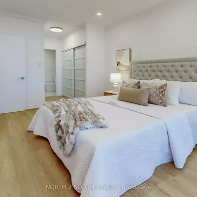 32, Clarissa, Harding, Richmond Hill