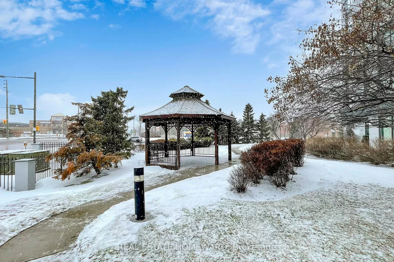 11121, Yonge, Devonsleigh, Richmond Hill