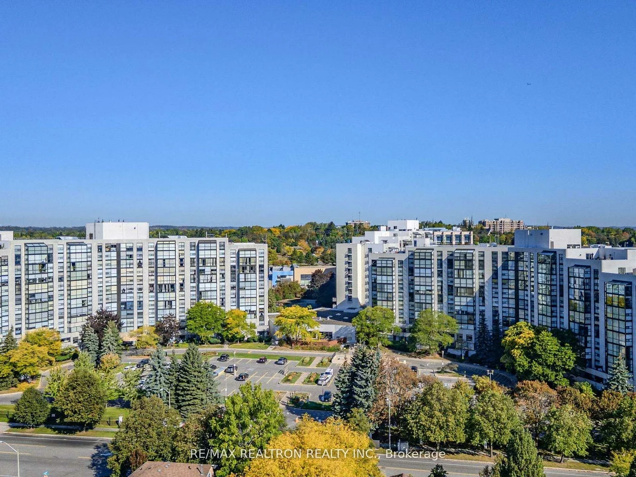 40, Harding, North Richvale, Richmond Hill