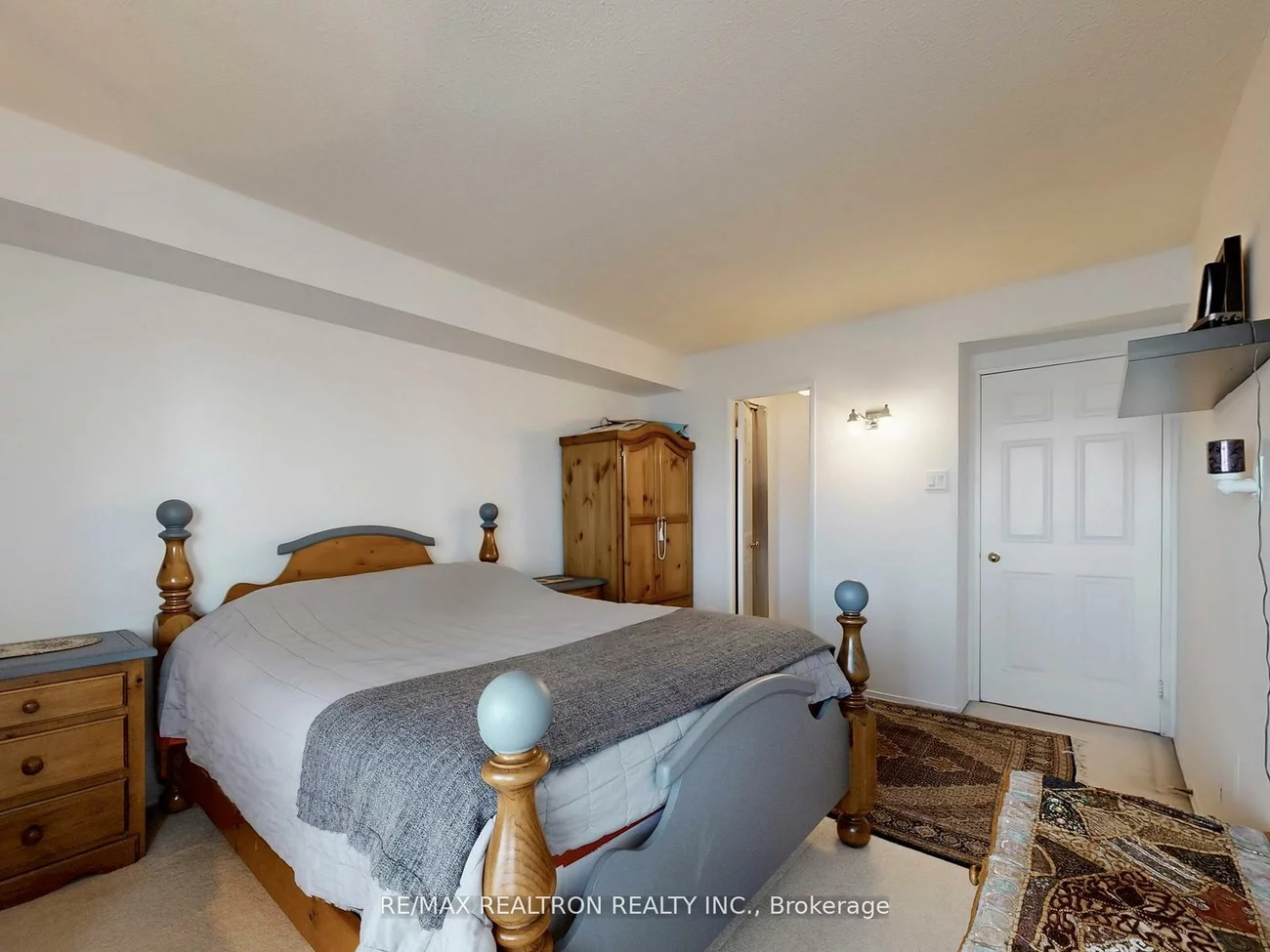 40, Harding, North Richvale, Richmond Hill