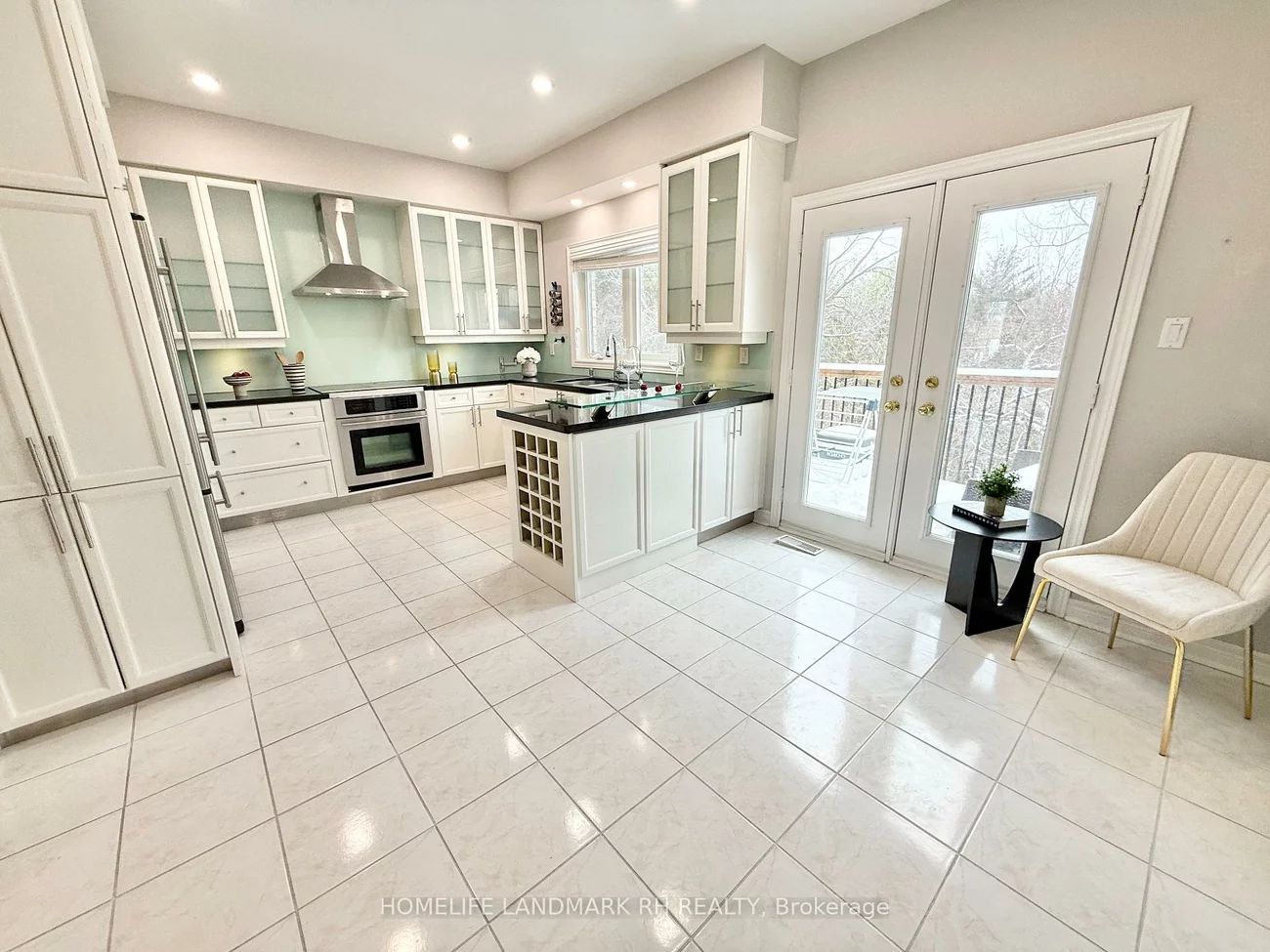 8909, Bathurst, South Richvale, Richmond Hill