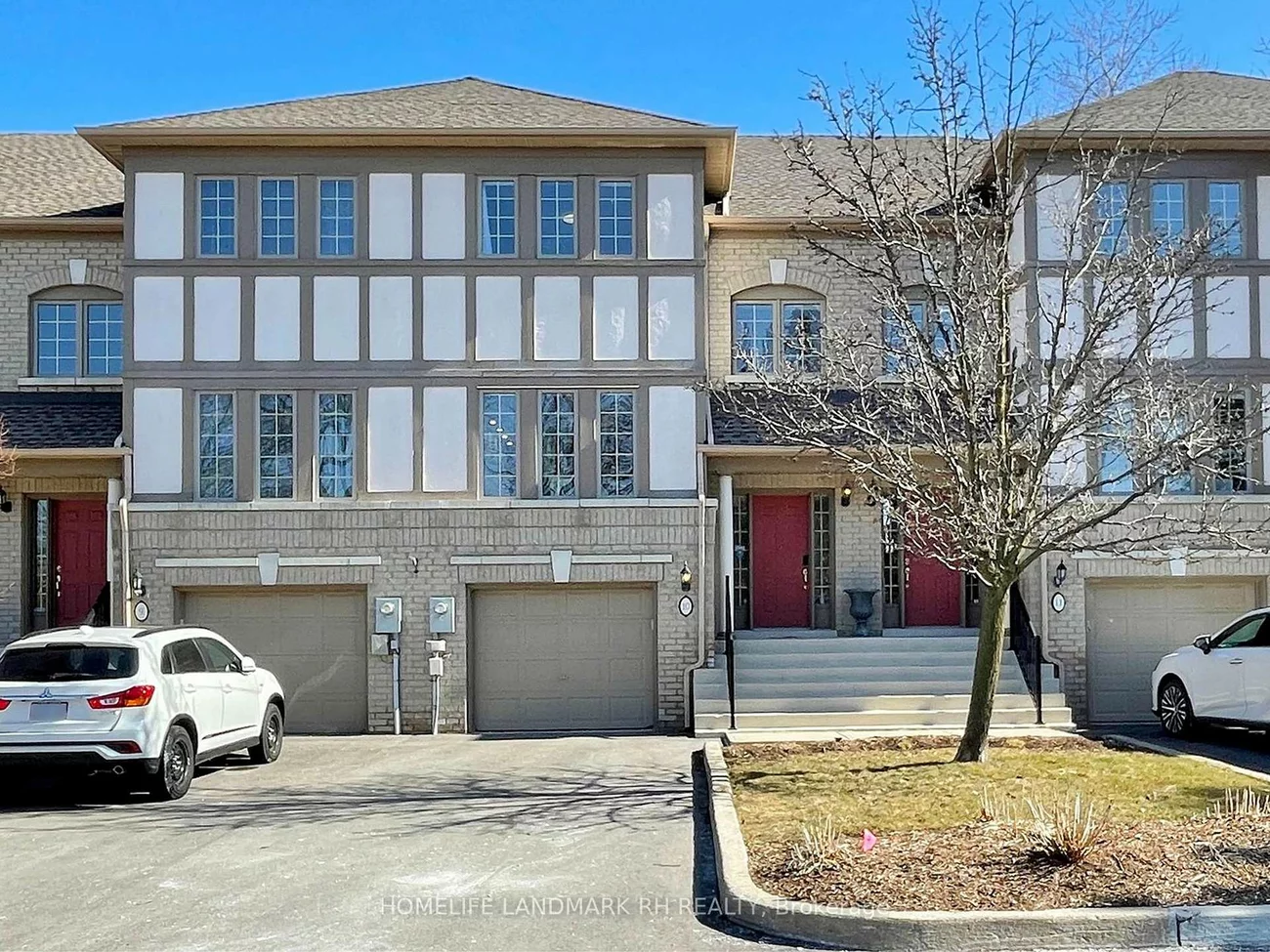 8909, Bathurst, South Richvale, Richmond Hill