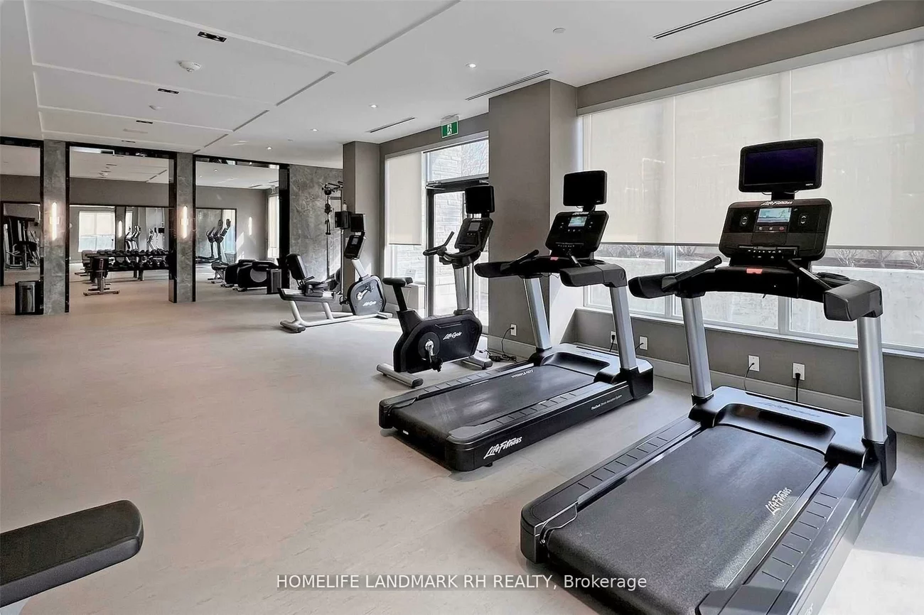 386, Highway 7, Doncrest, Richmond Hill