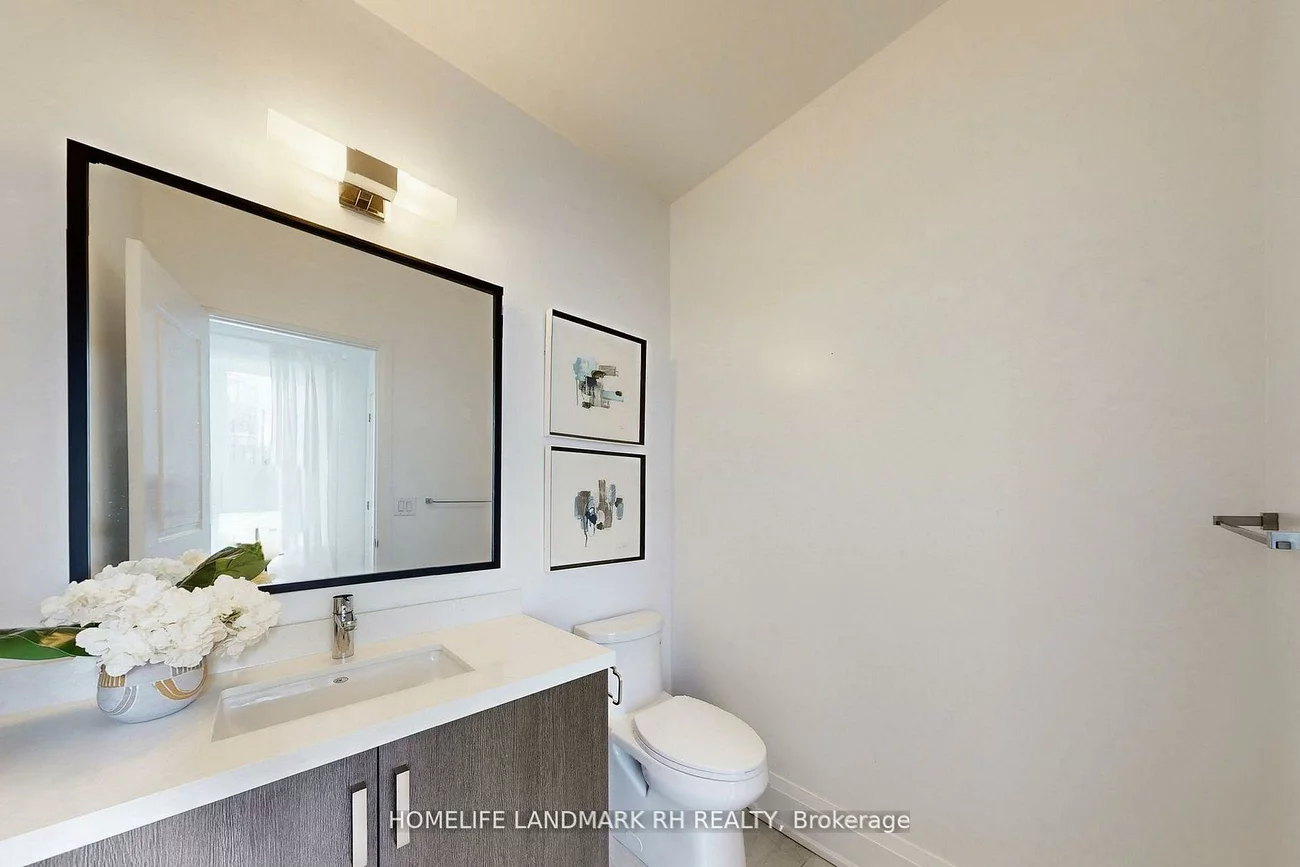 386, Highway 7, Doncrest, Richmond Hill