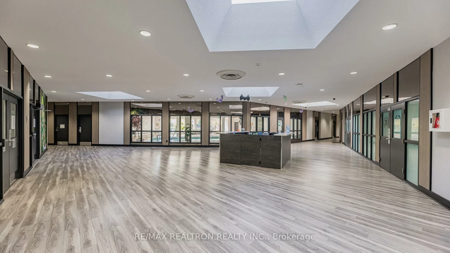 40, Harding, Harding, Richmond Hill