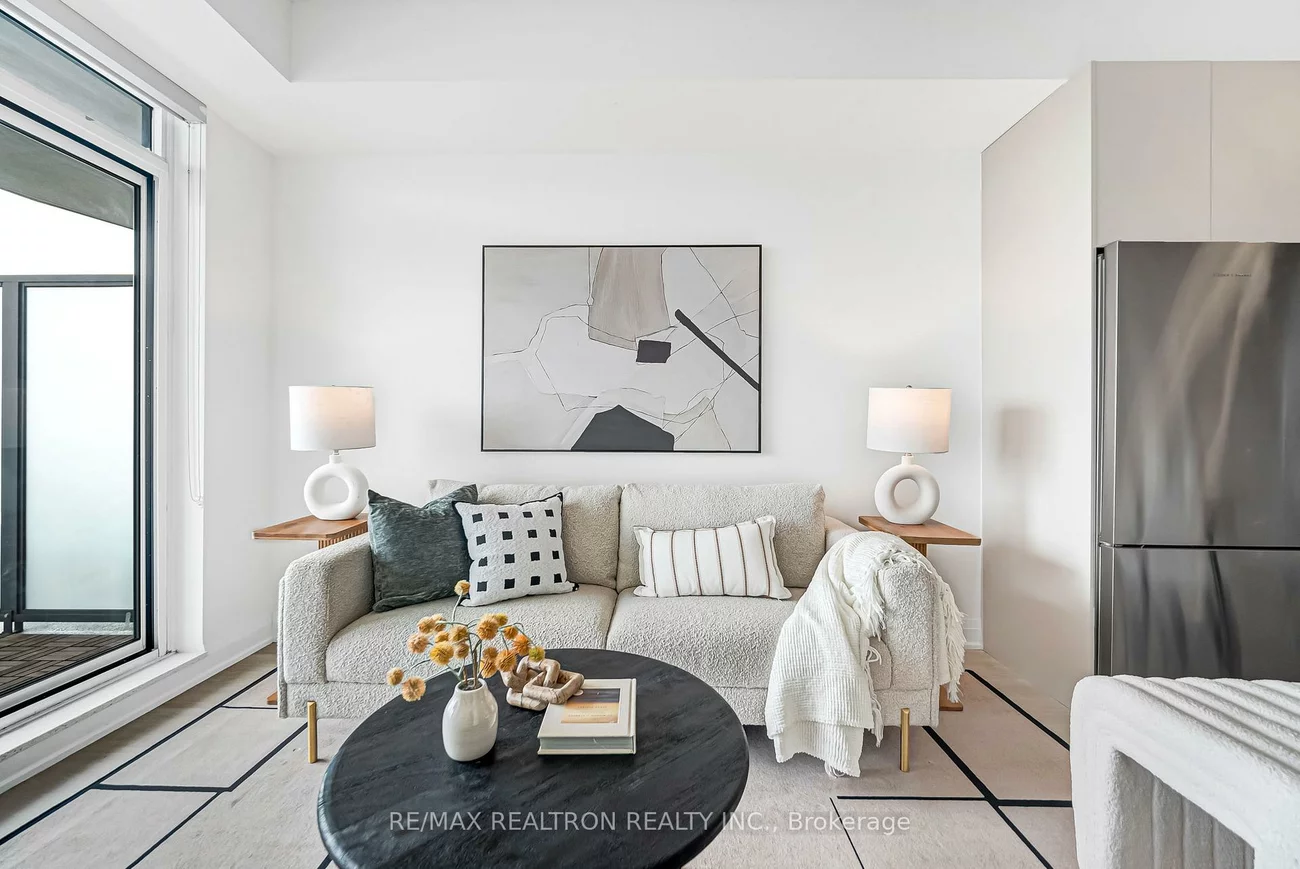 398, Hwy 7, Doncrest, Richmond Hill