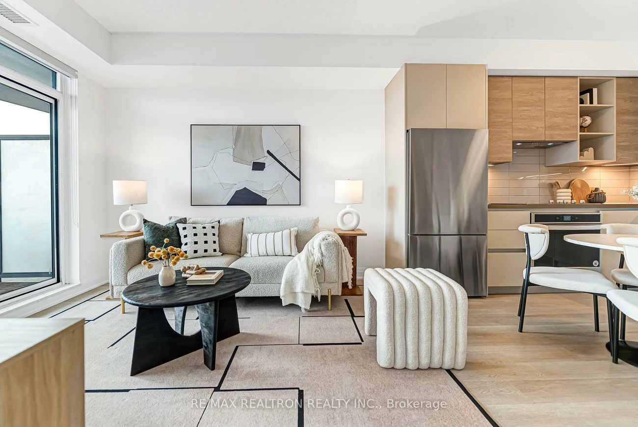 398, Hwy 7, Doncrest, Richmond Hill