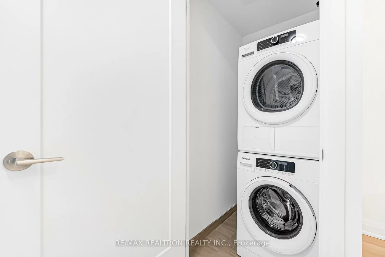 398, Hwy 7, Doncrest, Richmond Hill