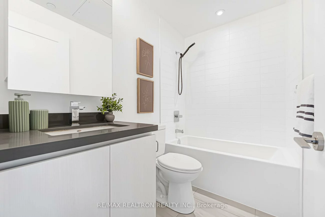 398, Hwy 7, Doncrest, Richmond Hill