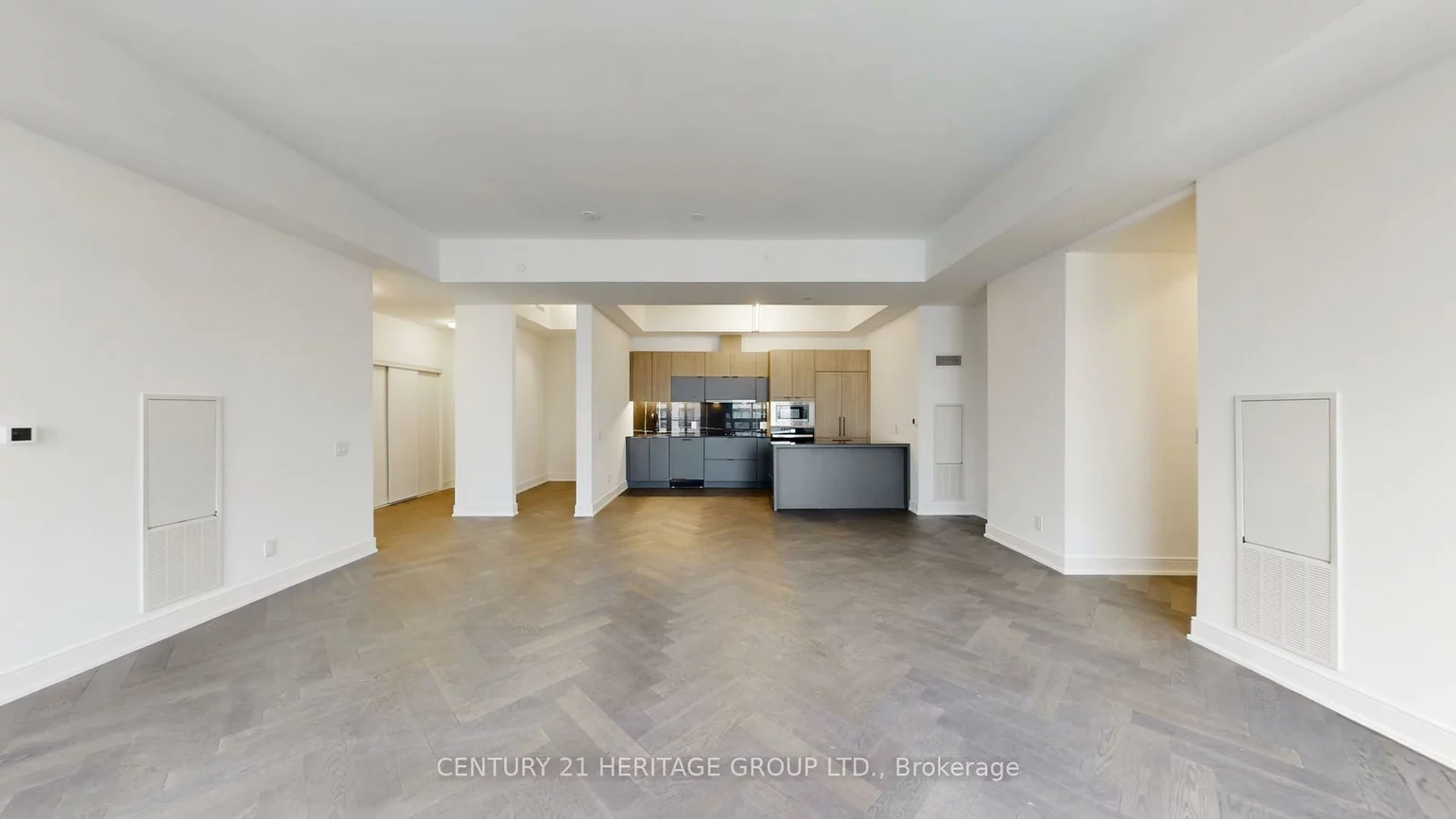 8888, Yonge, South Richvale, Richmond Hill