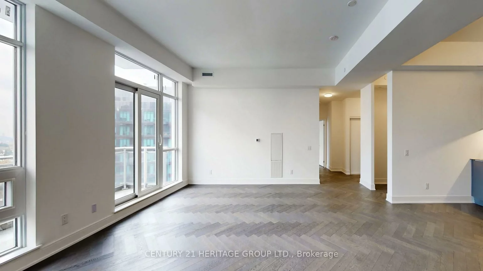 8888, Yonge, South Richvale, Richmond Hill