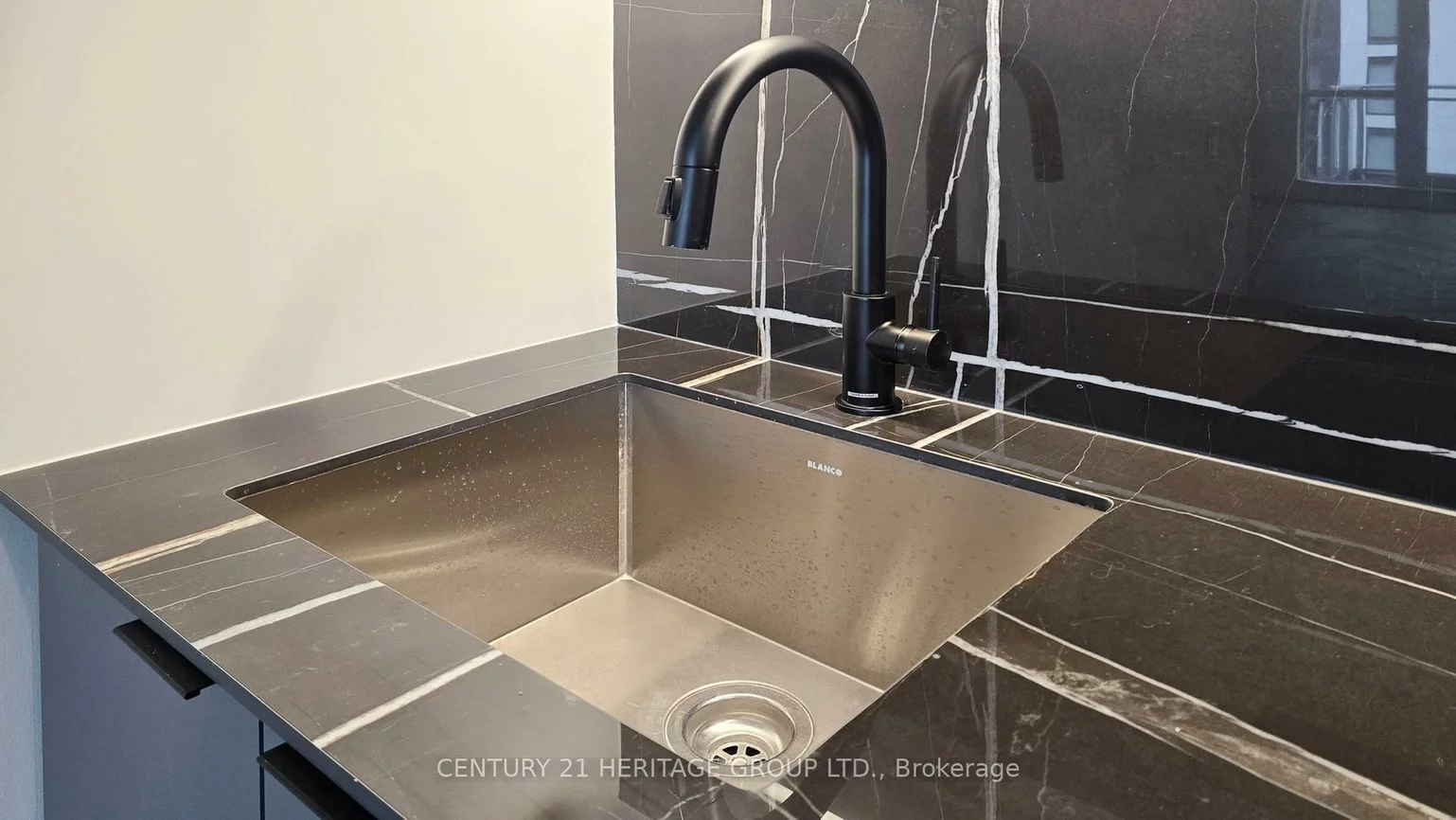 8888, Yonge, South Richvale, Richmond Hill