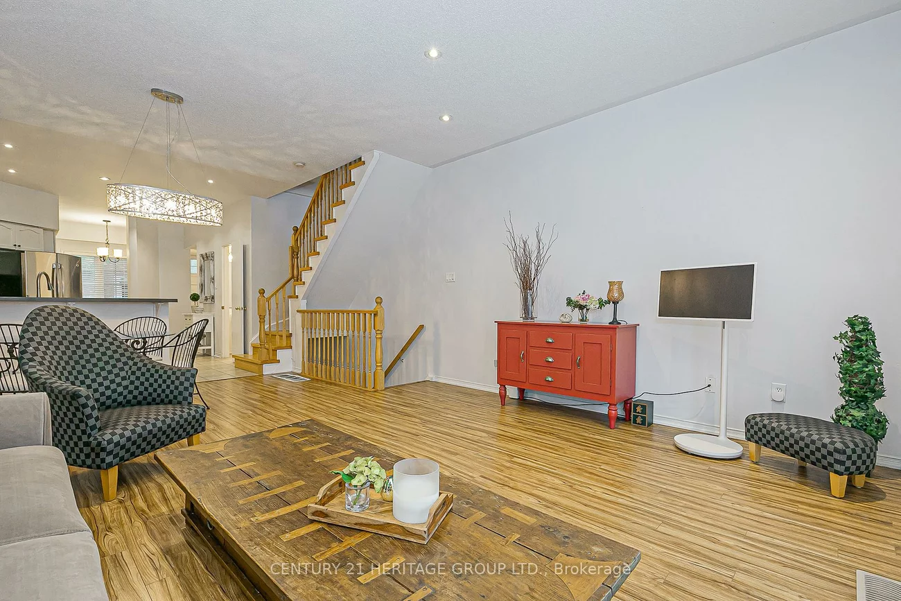 23, Observatory, Observatory, Richmond Hill