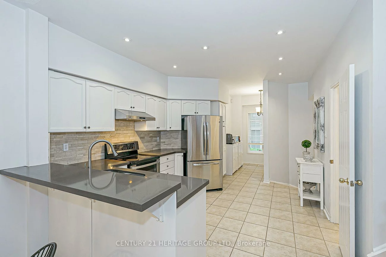 23, Observatory, Observatory, Richmond Hill