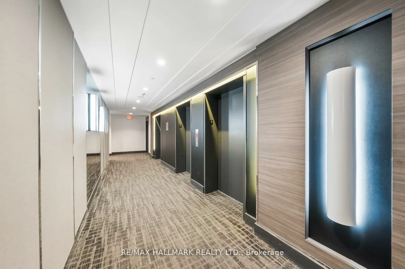 9471, Yonge, Observatory, Richmond Hill