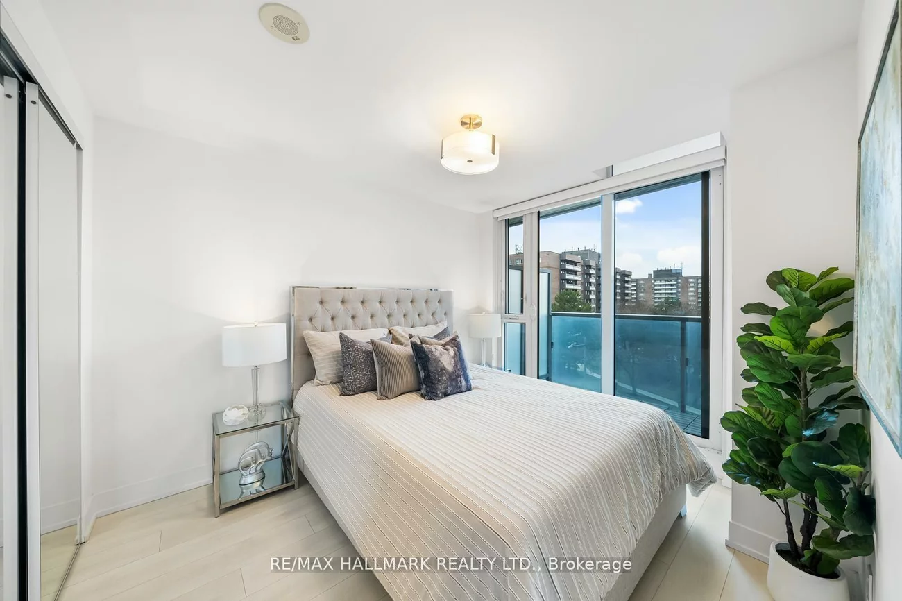 9471, Yonge, Observatory, Richmond Hill