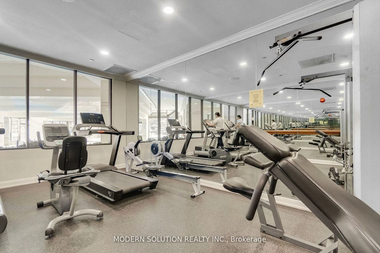 32, Clarissa, Harding, Richmond Hill