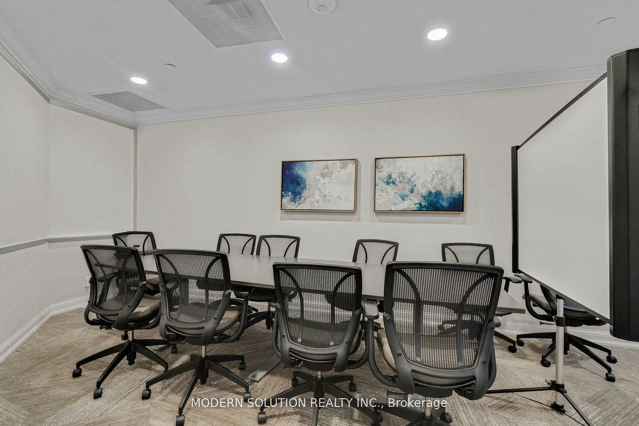 32, Clarissa, Harding, Richmond Hill