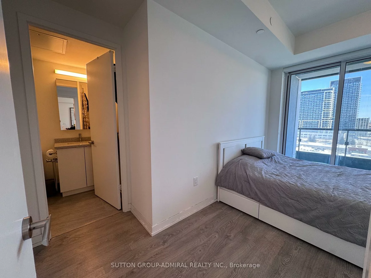 8868, Yonge, South Richvale, Richmond Hill