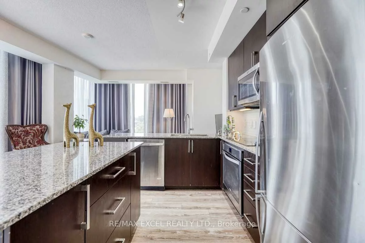 9608, Yonge, North Richvale, Richmond Hill