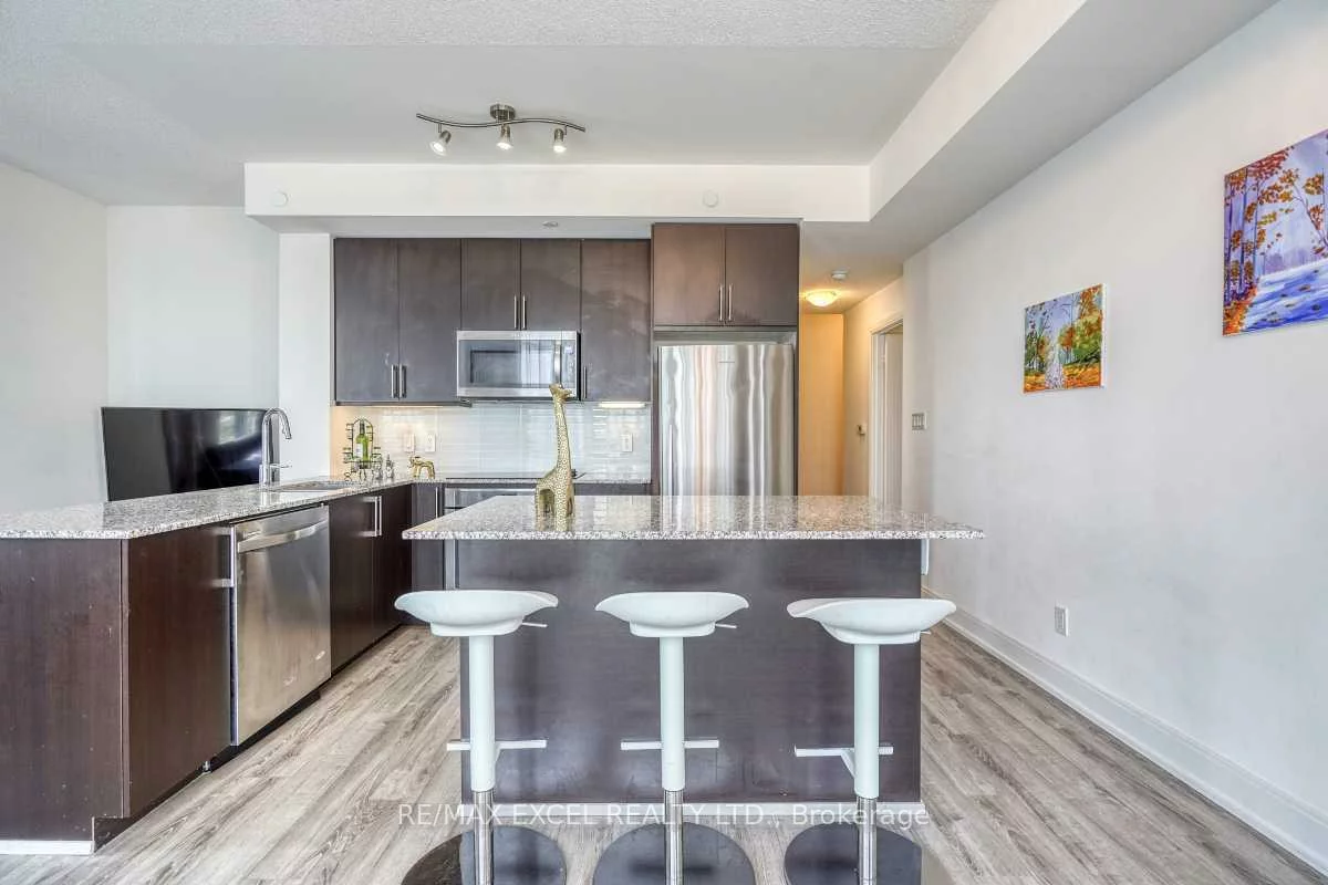 9608, Yonge, North Richvale, Richmond Hill