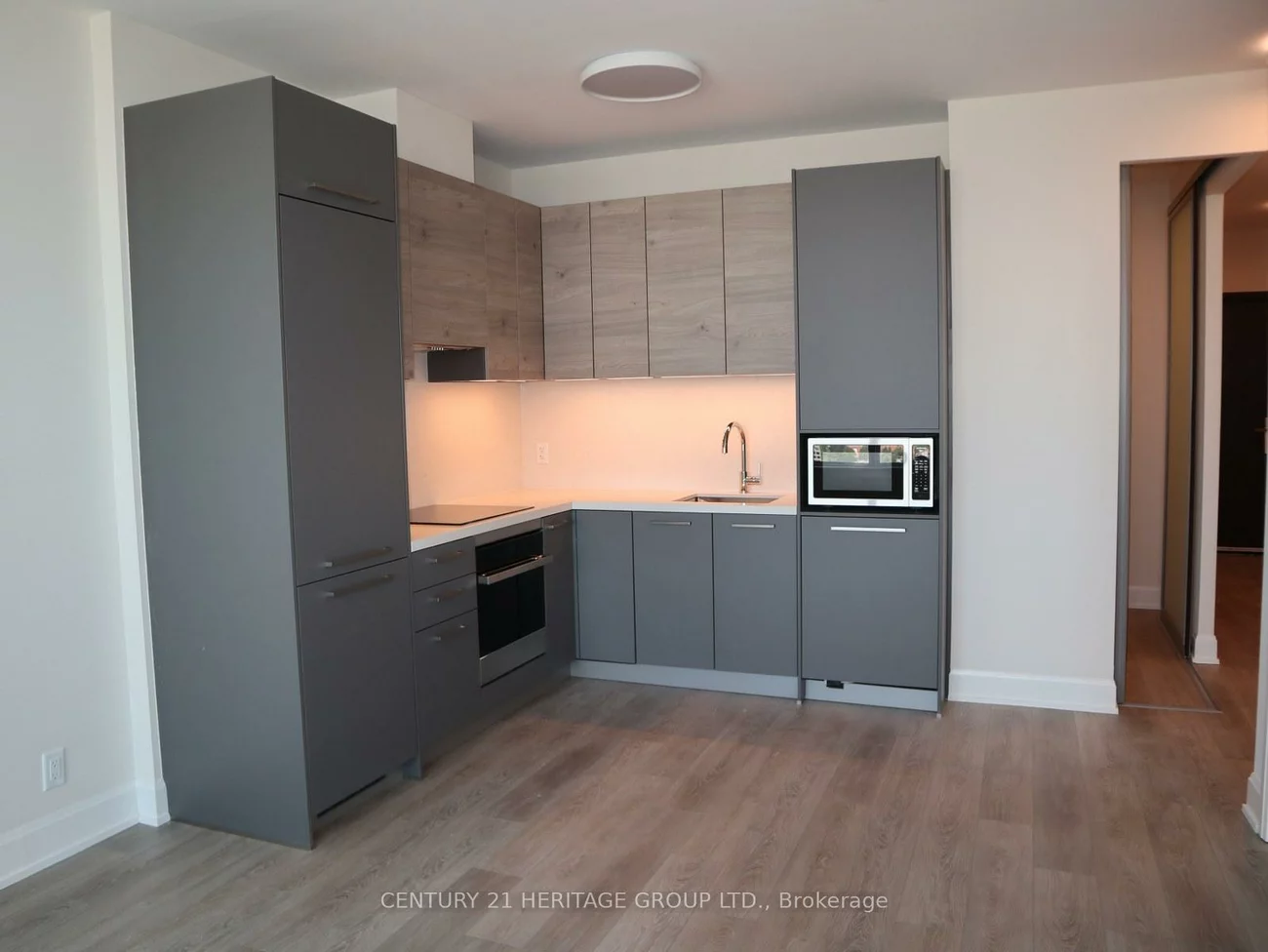 11211, Yonge, Devonsleigh, Richmond Hill