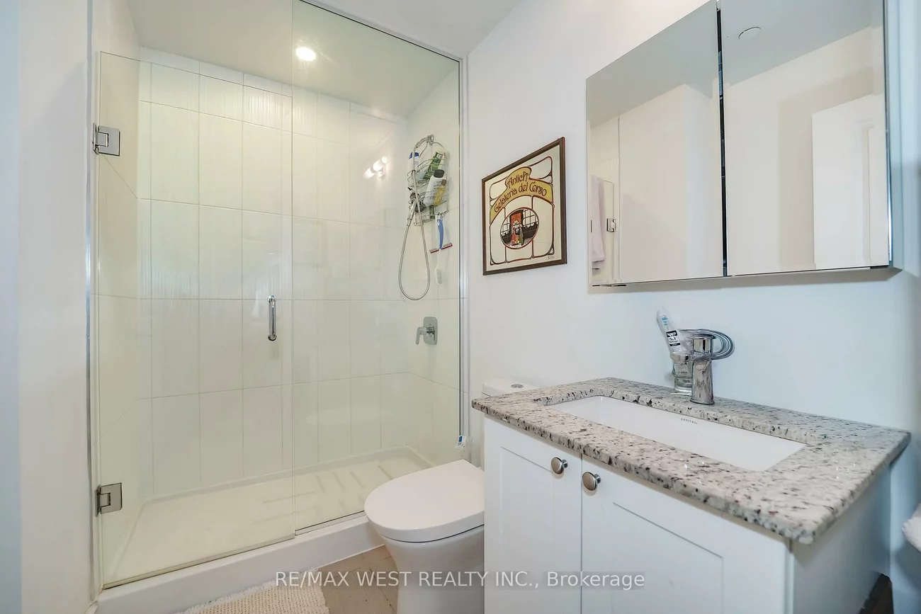 9608, Yonge, North Richvale, Richmond Hill