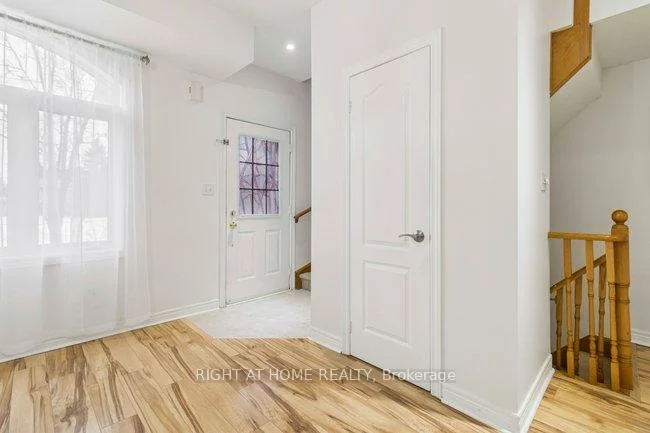 125, Hall, Mill Pond, Richmond Hill