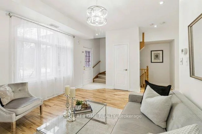 125, Hall, Mill Pond, Richmond Hill