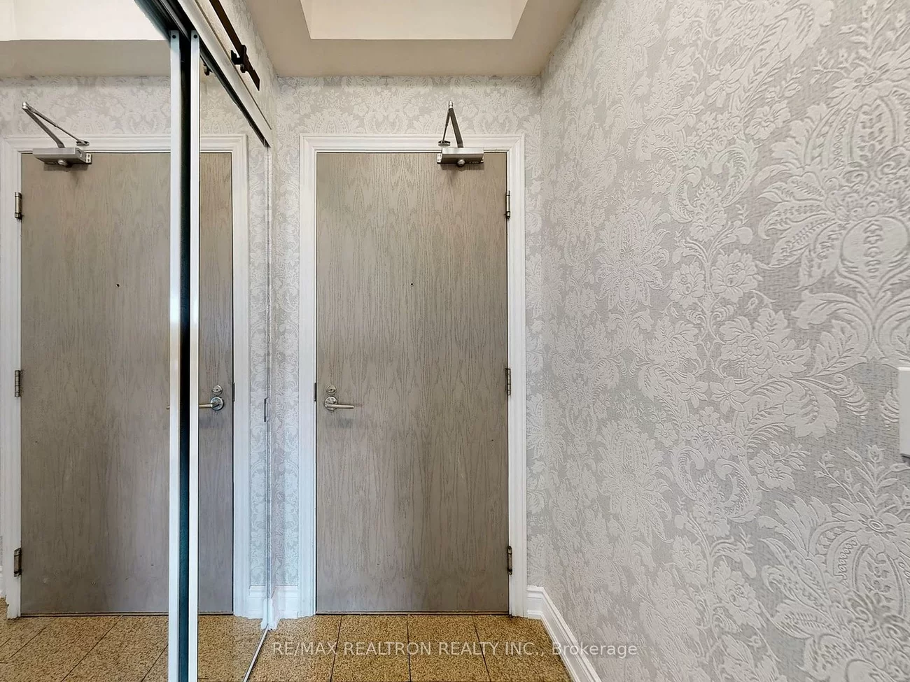 9088, Yonge, South Richvale, Richmond Hill