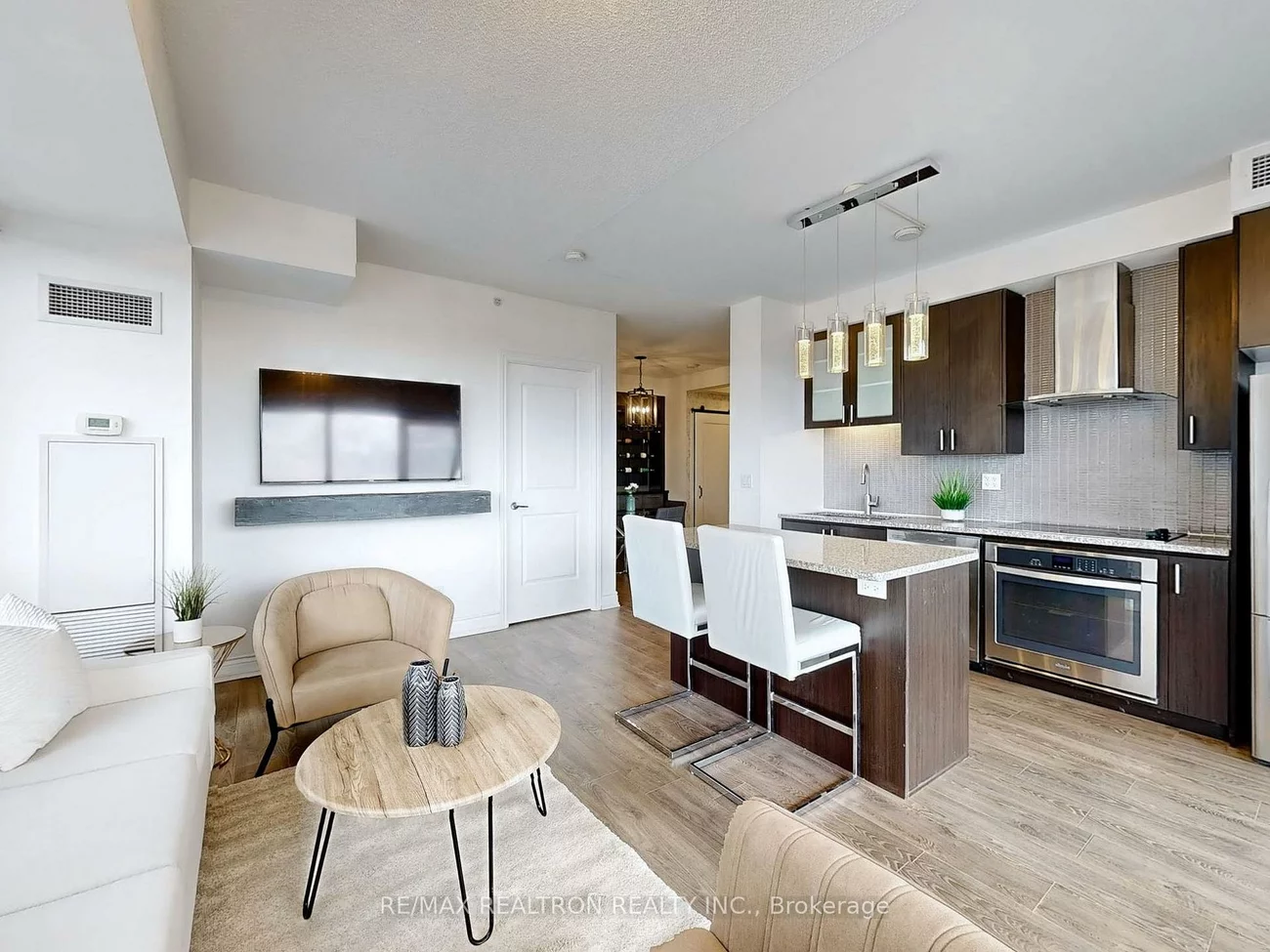 9088, Yonge, South Richvale, Richmond Hill