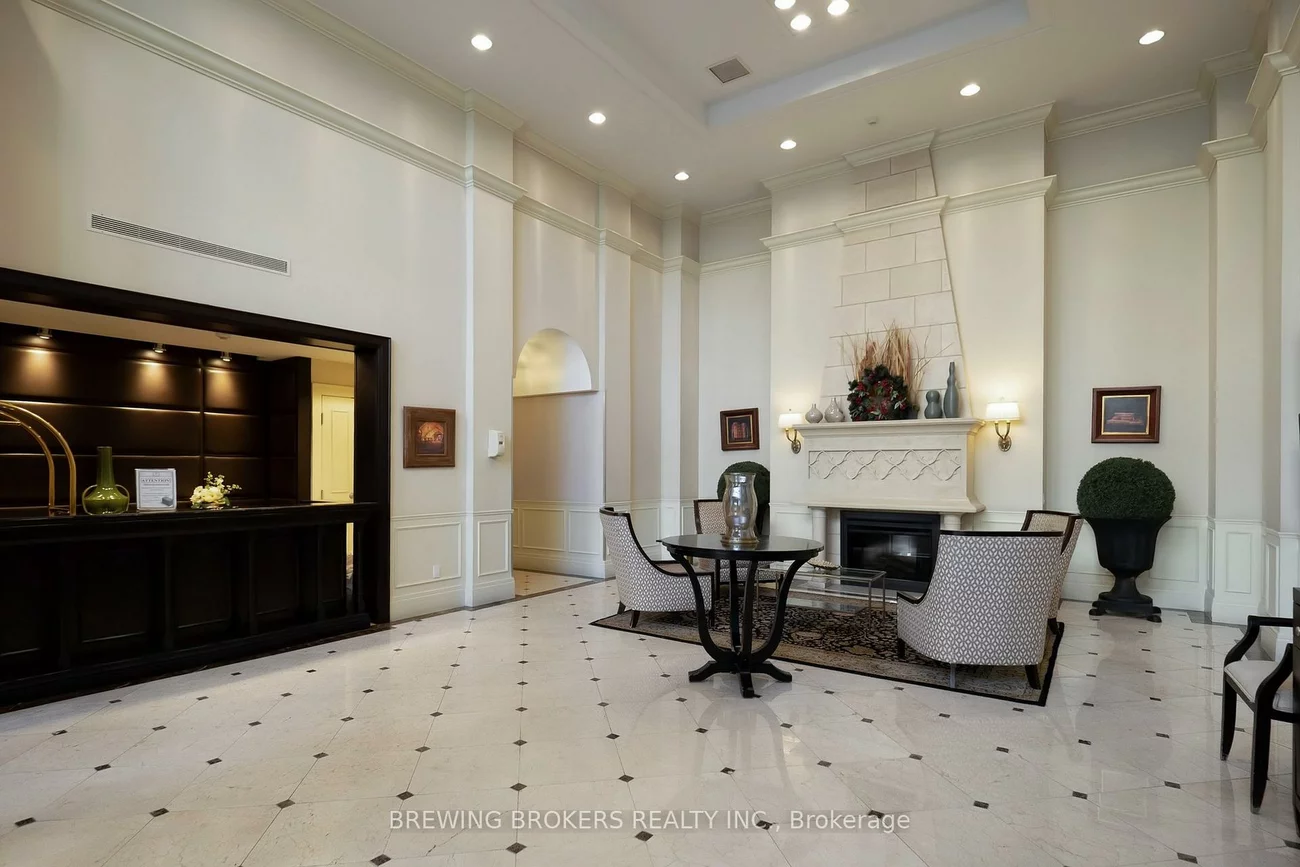 310, Red Maple, Langstaff, Richmond Hill