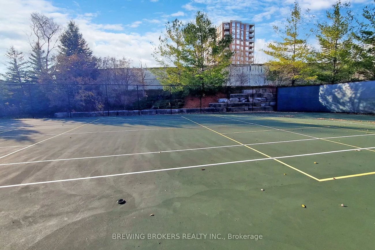 310, Red Maple, Langstaff, Richmond Hill