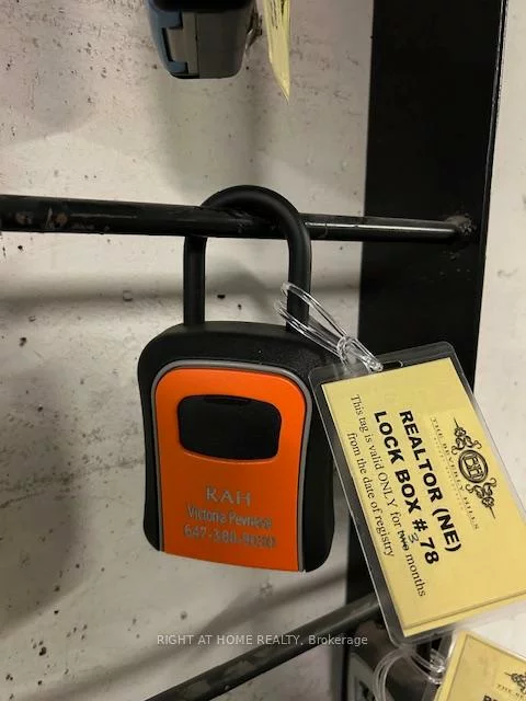 9205, Yonge, Langstaff, Richmond Hill