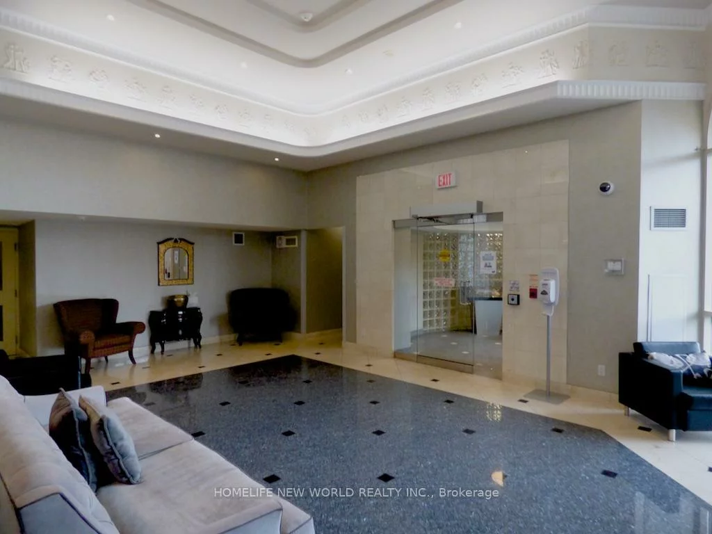 9015, Leslie, Beaver Creek Business Park, Richmond Hill